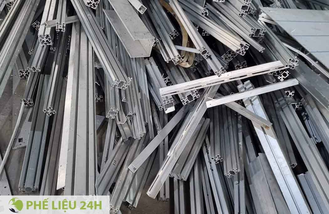 Đồng cáp sạch thường đạt 180.000-195.000 đồng/tấn, đồng vàng 145.000-170.000 đồng/tấn, nhôm đặc 52.000-62.000 đồng/tấn