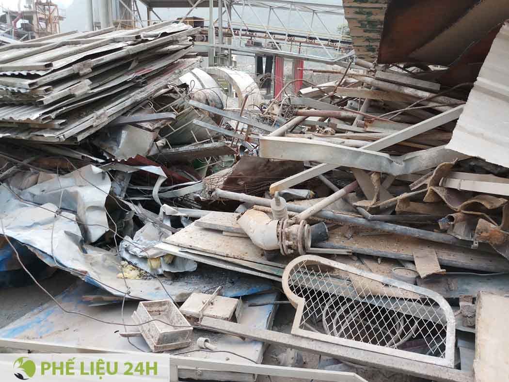 Danh mục thu mua gồm thép cây, thép cuộn, thép tấm, thép hình, thép mạ, phôi